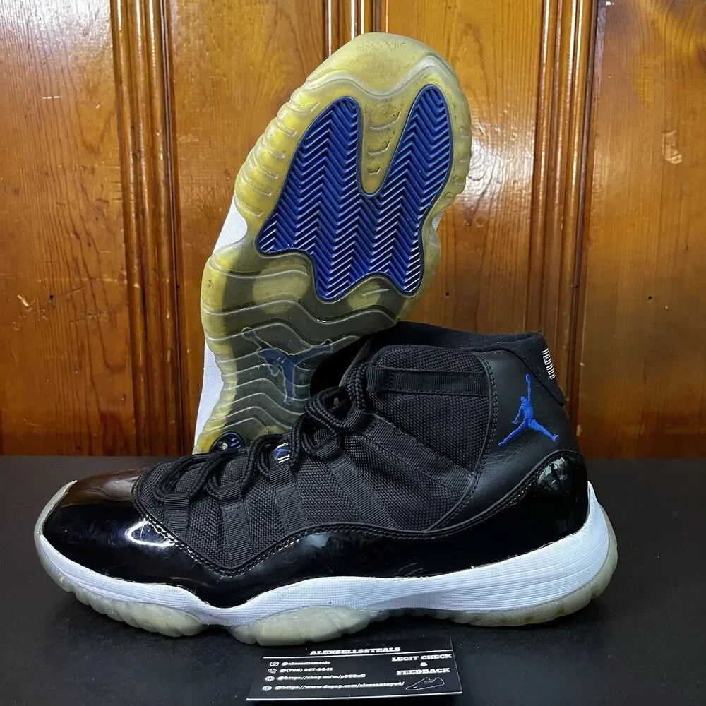 2009 Jordan 11 Space Jam 378037-041 Size 11 Men NO BOX/ INSOLES (FULLY REGLUED)